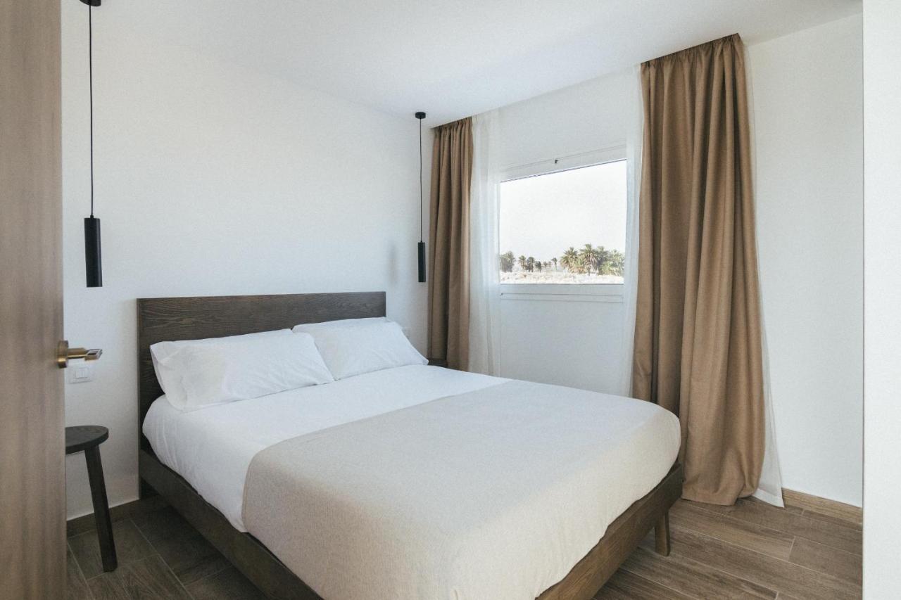 Alava Suites Costa Teguise Ruang foto